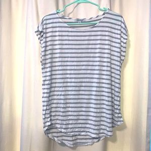 Grey & White Green Envelope t-shirt L